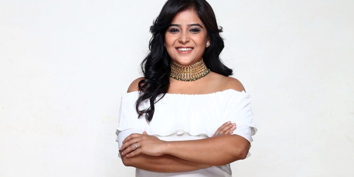 Marathi Star Neha Shitole & Nachiket Purnapatre support live in relationships